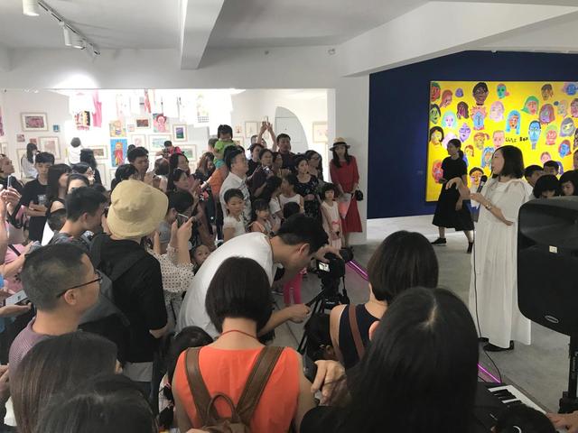 柱·美术馆公益艺术展——“我想将天使的小礼物呈上”