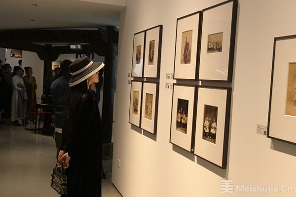 彼时红颜：19世纪中国女性影像收藏展北京开展